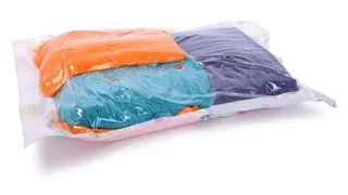 Táskák és ruházati huzatok